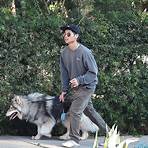pax jolie-pitt walking his dog4