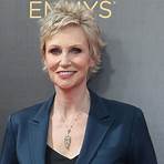 who is jane lynch family3