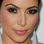 Do Kim Kardashian & Kris Kardashian get married in a year?3
