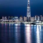 How tall is the Lotte World Tower?1