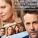 Aurora Teagarden Mysteries: Reunited and It Feels So Deadly filme1