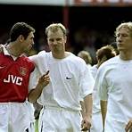 did arsenal really come out to honour bergkamp and associates3