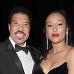 how old is lionel richie today4