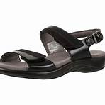 sara paxton feet sandals1