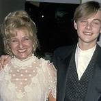 Who is Leonardo DiCaprio's mom?2
