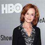 What do we know about Swoosie Kurtz's health issues?2