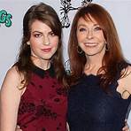 Why did Sadie Pierson and Cassandra Peterson split?1