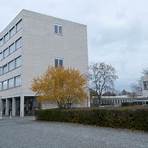 Schiller International University3