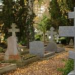 Sainte-Geneviève-des-Bois Russian Cemetery wikipedia1