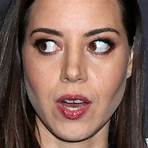 aubrey plaza in real life5