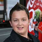 How old is Noah Munck from Gibby the show?3