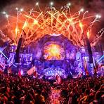 how many people go to tomorrowland music festival 2015 poster images clip art3