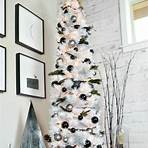 black and white christmas tree1