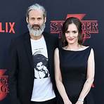 who is winona ryder married to1