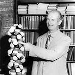 Linus Pauling4