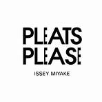 pleats please1