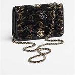 What is a Chanel wallet on chain?1