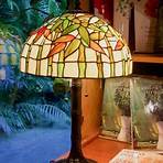 What are the different types of antique lamps?3