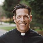 father mike schmitz married2