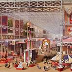 How did the British department store rise and fall?3