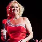 who was lorrie morgan married to3