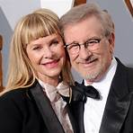how did kate capshaw and steven spielberg meet1