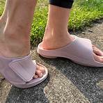 gladiator sandals wide width2