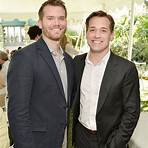 t.r. knight boyfriend in real life today3