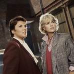 Who is Sharon Gless from 'Cagney & Lacy'?1
