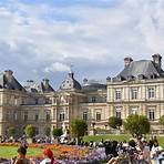 what is the luxembourg palace look3