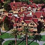 how many stories are in the winchester mystery house floor plan living quarters1