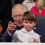 prince louis of wales and grandfather middleton3