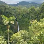 Are there hiking trails in Costa Rica?3