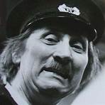 on the buses cast4