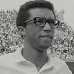 Who are Arthur Robert Ashe parents?4