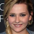 abigail breslin pictures of her today1