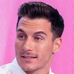 gorka marquez shirtless pics wife and daughter videos3