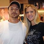 How much is Kevin Federline worth?2