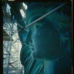 liberty statue4