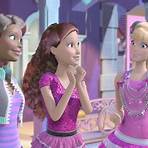 Barbie: Life in the Dreamhouse4