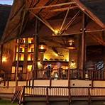 How many rooms are there at David Livingstone safari lodge?2
