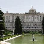 what is the name of the palace in spain malaga madrid near3