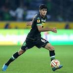 Could Mahmoud Dahoud become a complete midfielder?3