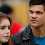 What happened to Taylor Lautner?1
