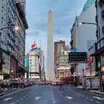 What are the pros and cons of living in Buenos Aires?3