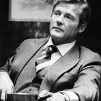 Roger Moore2