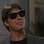Did Tom Cruise wear Ray-Ban sunglasses in Risky Business?4