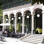 the parc des buttes chaumont paris restaurant2