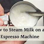 steaming milk with espresso machine3