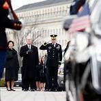 Did Salinas de Gortari attend Bush's Funeral?1